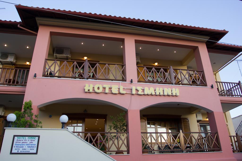Hotel Ismini Амуліані Екстер'єр фото
